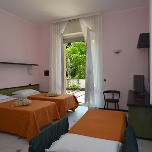 https://hotel-salus-sant-andrea-bagni-43048.emilia-romagnahotels.net