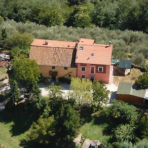 Ospitalità Rurale L'uccelliera Couette-café